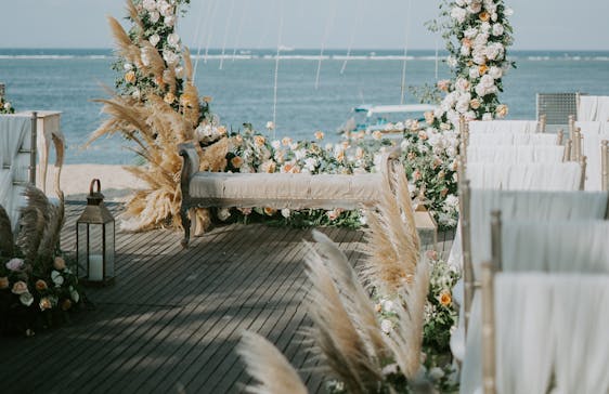 CON VISTAS AL MAR (Beach clubs y terrazas)